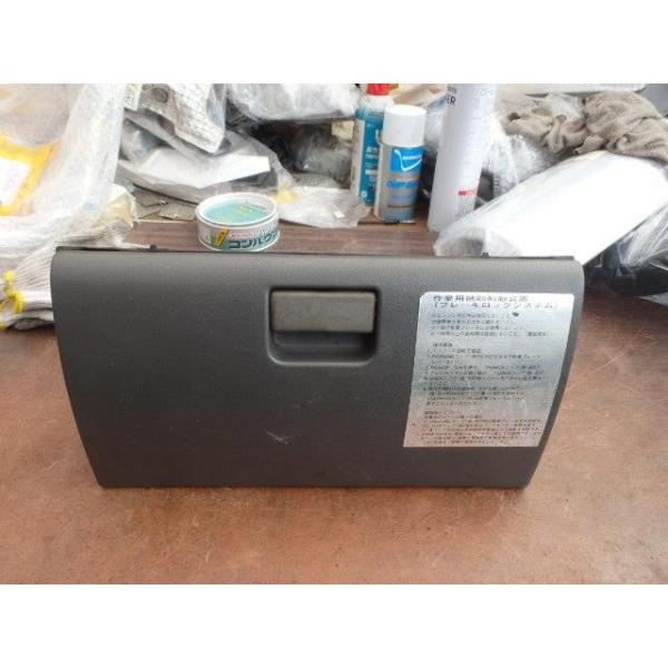 アトラス KR-AKR81E その他 内装部品 4HL1N 729 助手席グローブ