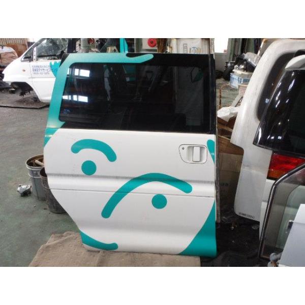 デリカ スペースギア リアガーニッシュ スペースギア海外仕様丸目レッドテール/ガーニッシュセット