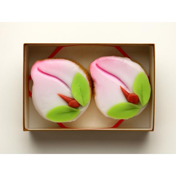 長崎の縁起物のお菓子。甘さが程よいと好評の梅月堂の桃カステラ。［賞味期限］常温10日間原材料 フォンダン（蜜砂糖）、卵、上白糖、小麦粉、白あんなどアレルギー 小麦、卵※こちらの商品は他商品との同梱発送はできません。何卒ご了承くださいませ。