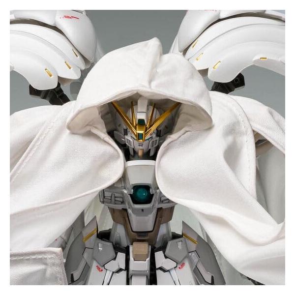 GUNDAM FIX FIGURATION METAL COMPOSITE ウイングガンダムゼロ クロークドカスタム