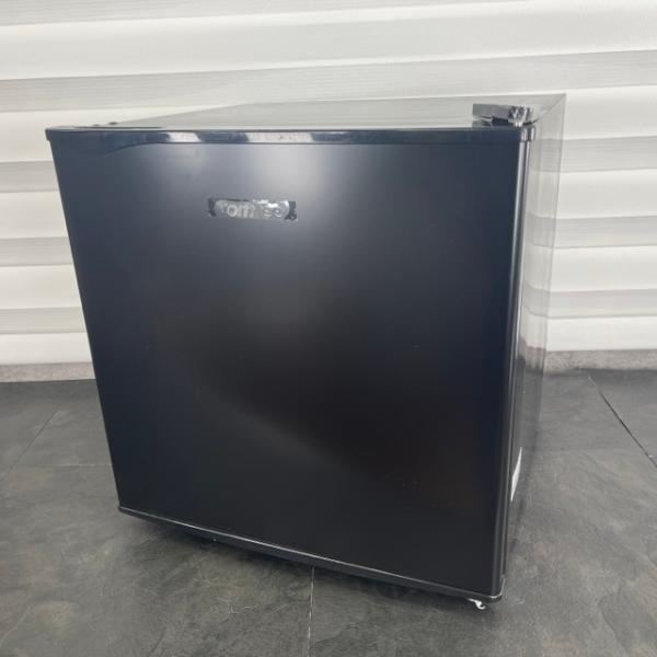 comfee RCD45BL(E) 45L ブラック　新品未使用品 ノンフロン冷蔵庫【中古】美品 動作保証 comfee コンフィー RCD45BL