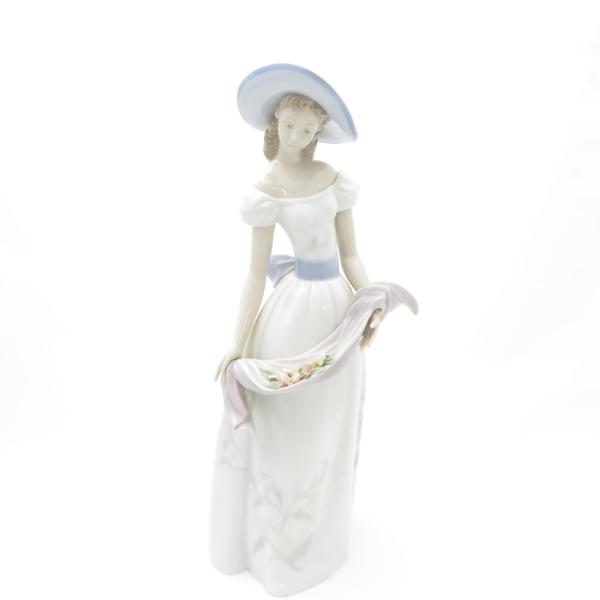 LLADRO 難有 リヤドロ 6866「かぐわしき花」 フィギュリン 女性