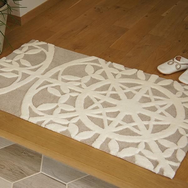 玄関マット ラグ 東リ 大きめ 70 1ｃｍ 北欧 ナチュラル 白 ホワイト おしゃれ 刺繍デザイン Lic Tol Rug 093 うさぎ屋 株式会社一兎 通販 Yahoo ショッピング