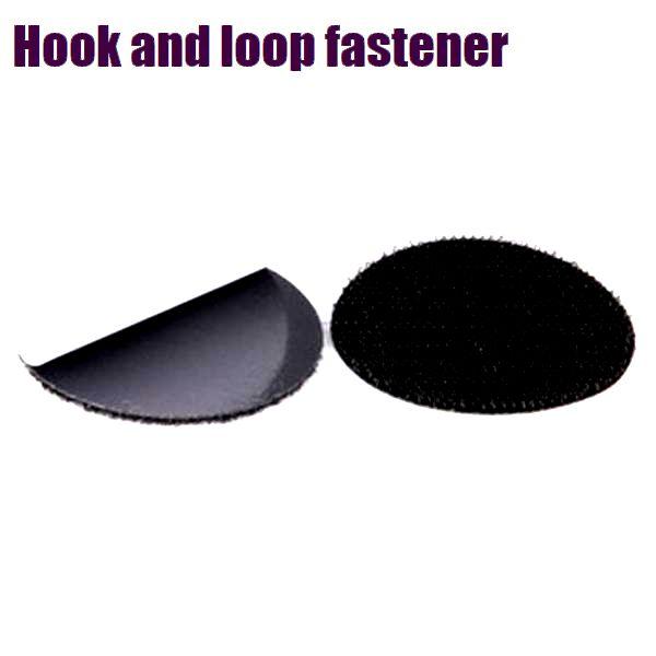 両面テープ付き面ファスナーです。有機溶剤を使わない環境に優しいホットメルト素材を使用。また、ドライヤーなどで1〜2分熱するとより強度が増します加熱接着後は、24時間で定着します接着適応:樹脂、金属、繊維※クラレ製ではありません