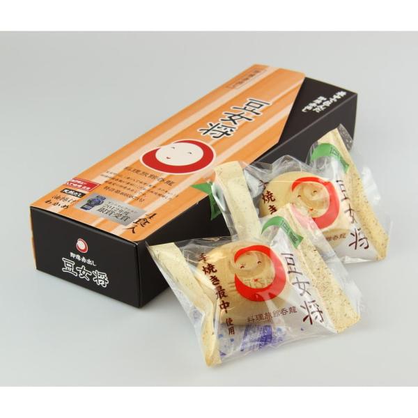 ◆商品説明[メーカー]呑龍[原産国]日本[宅配区分]常温[原材料]豆みそ〔大豆(遺伝子組換え大豆は使用していません)国内製造〕、植物油、もち米、かつお節、てんさい糖、食塩、酵母エキス、昆布(原材料の一部に小麦を含む)、油揚げ、〔大豆(遺伝子...