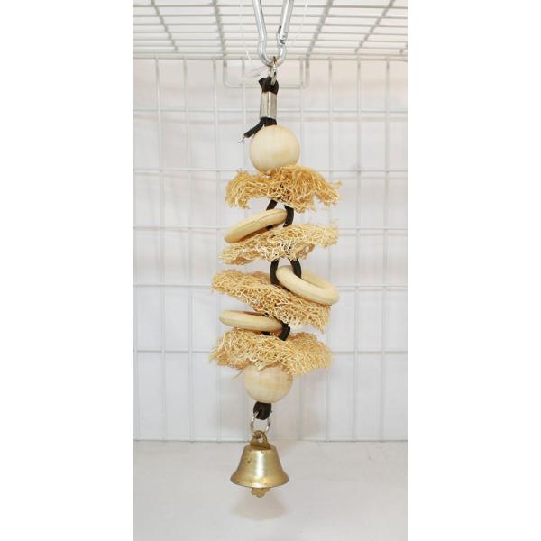 着色料を使用していない無着色バードトイシリーズ。吊り下げタイプの鳥さんのおもちゃです。大人気のレザートイ「ヘチマとミニリング」の無着色バージョンです。小さなリングとヘチマは噛み応え十分です。【サイズ】幅：約５ｃｍ高さ：約１５ｃｍ取り付け部分...