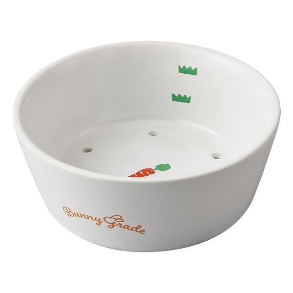 清潔で安定感のある陶器製の食器です。食べやすいラウンド型。便利な目盛りと、生野菜などの余分な水分を逃がす水切り穴付き。【サイズ】約W125xD125xH50mm【原材料】陶器製【原産国】中国【販売元】マルカン　大阪府大阪市