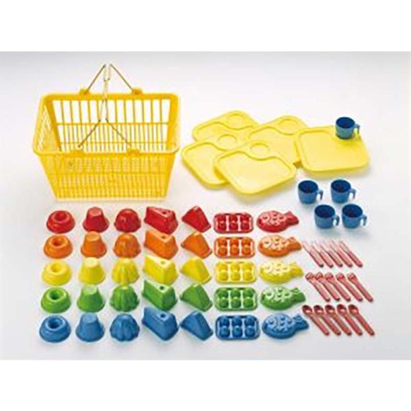 たいやきやケーキ、プリンなどのお菓子をモチーフにした60個の砂型セットです。ケース付きなので、片付け・持ち運びにとても便利です。品　番：901138サイズ：ケース：縦30×横45×高さ24cm重　量：約4kg材　質：ポリプロピレンセット内容...