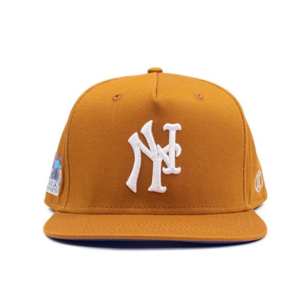 TWNTY TWO Snapback NEWYORK FUCKING CITY