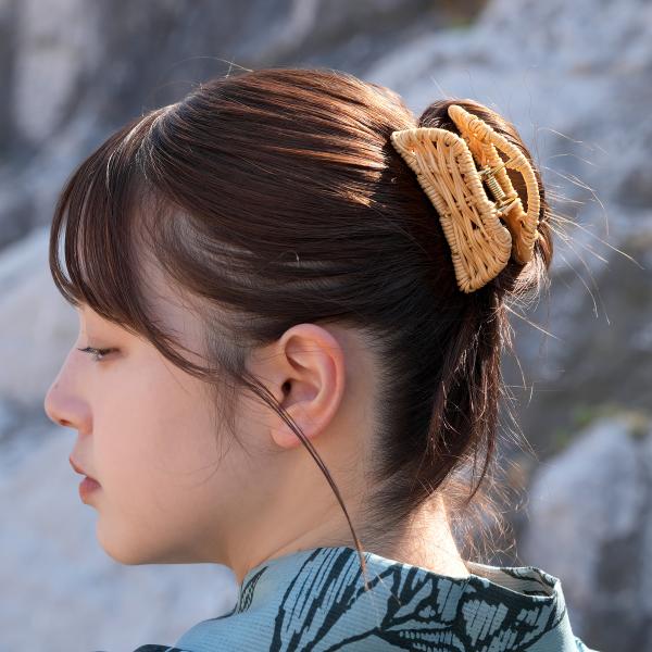 ヘアクリップ utatane 籐ハーフムーンヘアクリップ バンスクリップ ラタンウィッカー 籐編み 単品 髪飾り ハンドメイド 天然素材 ボヘミアン 春 夏 浴衣 着物