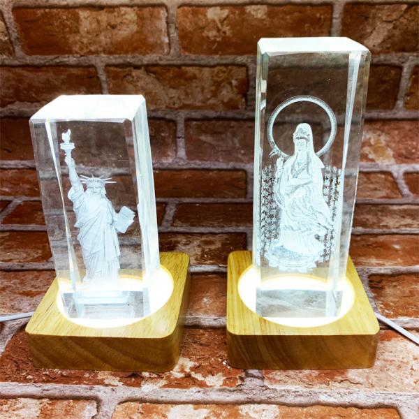 光る 木製 LED台座 飾り台 正方形型 LED スタンド ライトアップ 置き台 コースター 