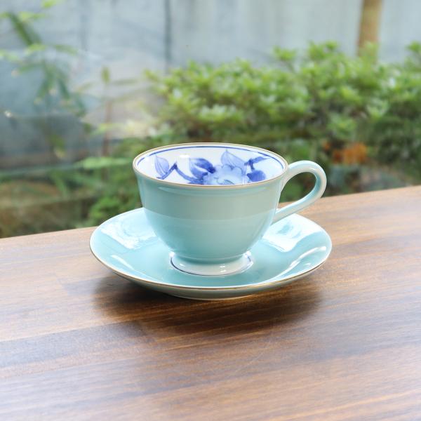 「有田焼 」「文山窯」「 輪花」「コーヒーカップ＆ソーサー 」「ピンクとブルー」 プラチナ牡丹（ブルー） −輪花− カップ＆ソーサー | 高級美術有田焼 柳屋