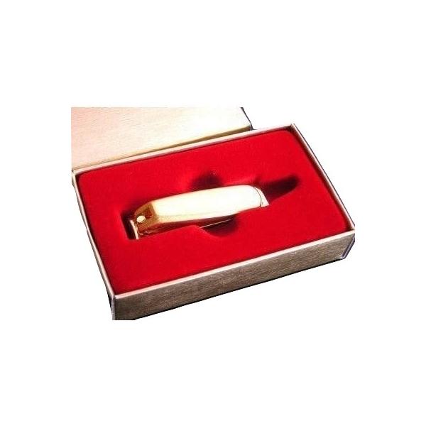 箱入りです。プレゼントにも。岐阜県関市で造られております。全長 約４８ｍｍ重量 約２２ｇ材質 特殊浸炭鋼、金メッキ包装 化粧箱入り生産国 日本ゆうパケット便での配送となります。 ●ゆうパケット配送によるお買い上げ商品の破損・紛失の補償は、理...