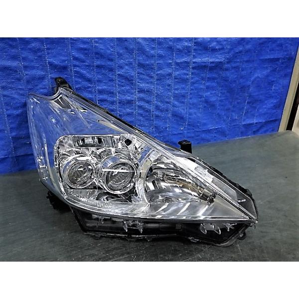 プリウス/アルファ/α ZVW40W/ZVW41W 純正左ヘッドライトLED 3822 プリウスα ZVW40W ZVW41W 前期 中期 右ライト LED 47-42