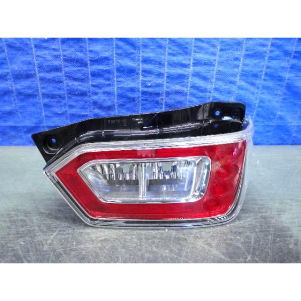 S1171 ワゴンR MH35S MH55S 右テール LED D205 35603-63R01 美品 : V