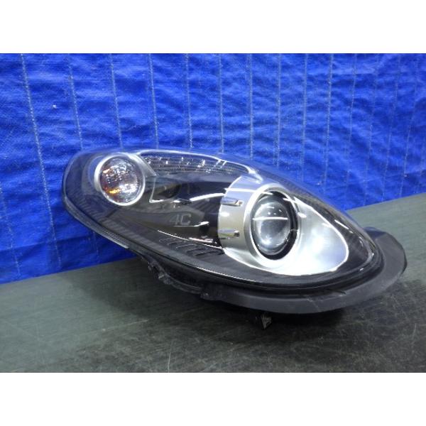 6215　アルファロメオ　4C　スパイダー　ABA-96018　右ライト　HID　美品