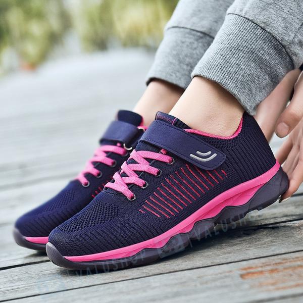 スニーカー レディース ランニングシューズ 運動会 スポーツ 35 Off シューズ おしゃれ ドライビング 靴 歩きやすい 走れる