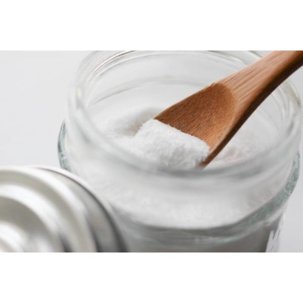 酸素系漂白剤（過炭酸ナトリウム）過炭酸ソーダ 促染剤配合洗濯物以外にもキッチン用品の漂白・消臭に最適です。本製品を金属製の容器や完全密閉の容器には入れないで下さい。