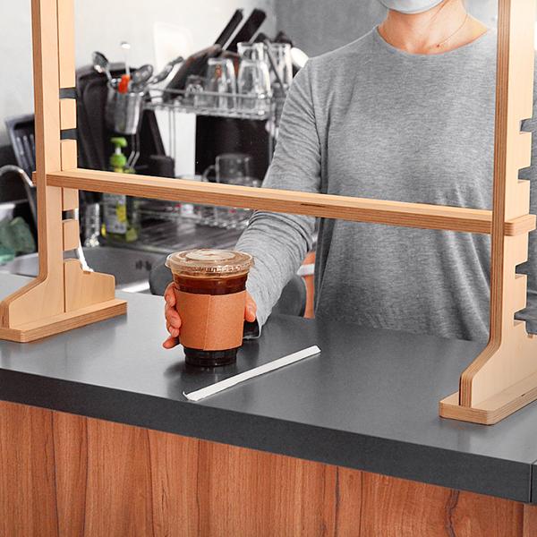 アクリルパーティション