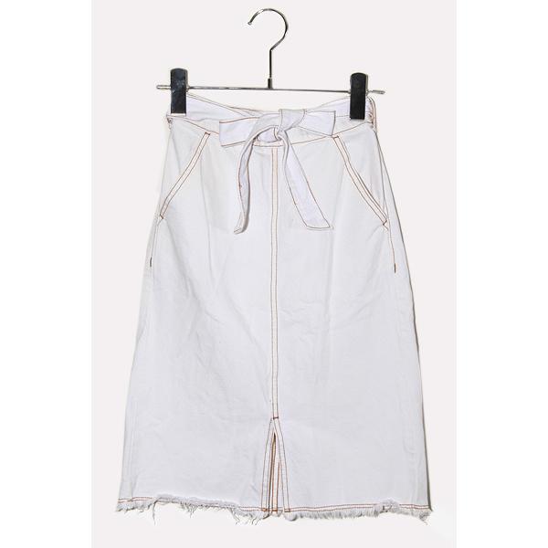 GU ジーユー リボンベルト カットオフ デニム スカート 140 WHITE ホワイト 122-304400 /◆☆ キッズ【ブランド】ジーユー GU【表記サイズ】キッズ：140【実寸サイズ】ウエスト：52〜56(一部ウエストゴム)cm　...