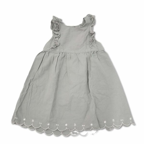 フタフタ futafuta 刺繍入り スカラップ フリル コットン ワンピース 110  キッズ【表記サイズ】女の子　110【実寸サイズ】肩幅：21cm　身幅：31cm　着丈：52.5cm　袖丈：-cm　総丈 約56cm　【素材】綿100％...