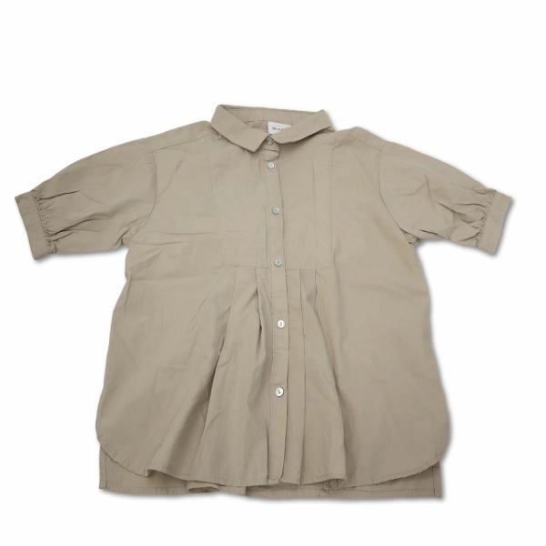 ブラッククローゼット Black closet バックリボン フレア タイプライター シャツ ブラウス ベージュ 120 キッズ【表記サイズ】女の子　120【実寸サイズ】肩幅：37.5cm　身幅：41cm　着丈：53cm　袖丈：20cm　　...