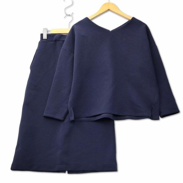 AMERICAN HOLIC アメリカンホリック Vネック カットソー スカート セットアップ F ネイビー レディース【表記サイズ】レディース　F【実寸サイズ】ジャケット 肩幅：61.5cm　ジャケット 身幅：57.5cm　ジャケット 袖...