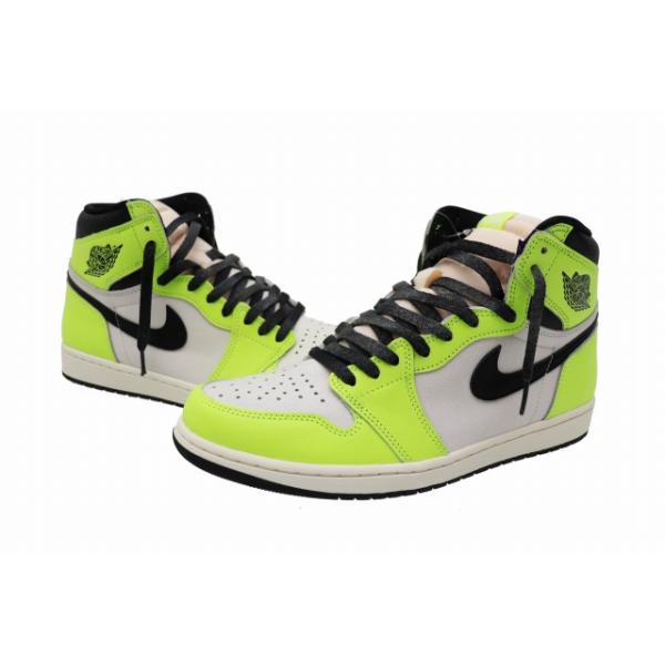NIKE（ナイキ） NIKE AIR JORDAN 1 RETRO HIGH OG Volt エア