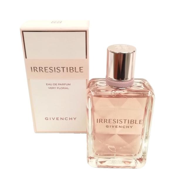 ジバンシィ GIVENCHY イレジスティブル オーデパルファム ヴェリィフローラル 香水 フレグランス 50ml 残量約9〜10割 【ブランド】ジバンシィ GIVENCHY【表記サイズ】50ml【実寸サイズ】ボトル　約5.5cm×11cm...