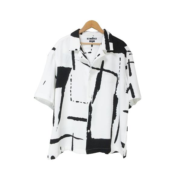 ZARA ザラ RELAXED FIT シャツ 半袖 オープンカラー 総柄 M 180 ZARA ザラ RELAXED FIT シャツ 半袖 オープンカラー 総柄 M 180