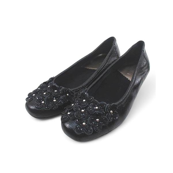 【新品未使用】ビューフォート フラワーモチーフ パンプス 24㎝ 新品未使用】ビューフォート フラワーモチーフ パンプス 24㎝ ビュー