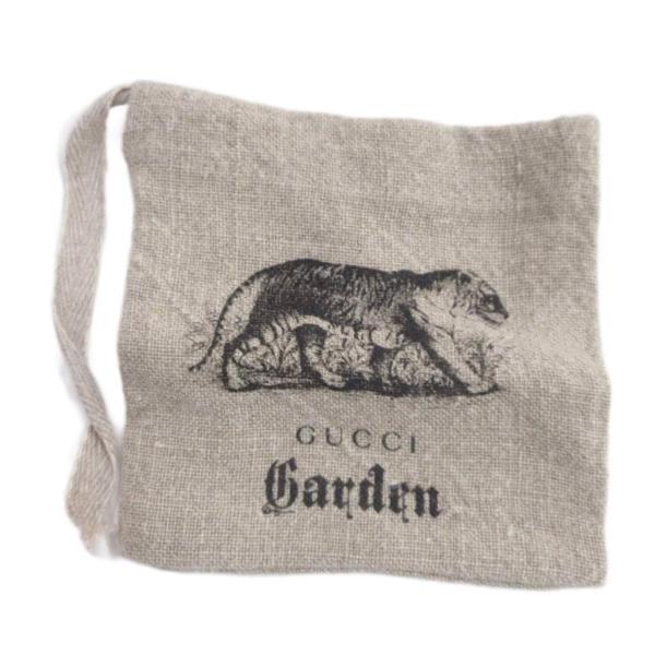 GUCCI（グッチ） ガーデン 美品 ポーチ 巾着 ベージュ 虎柄/HW 