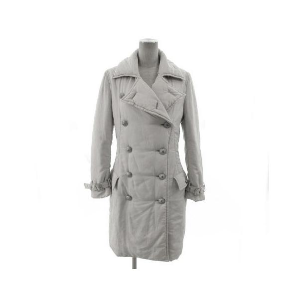 【中古】イッセイミヤケ ISSEY MIYAKE コート ダブル ナイロン 中綿入り 日本製 ライトグレー 2 レディース ISSEY MIYAKE（イッセイミヤケ） コート ダブル ナイロン 中綿入り