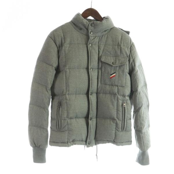 MONCLER（モンクレール） ダウンジャケット 長袖 ジップアップ 総裏地