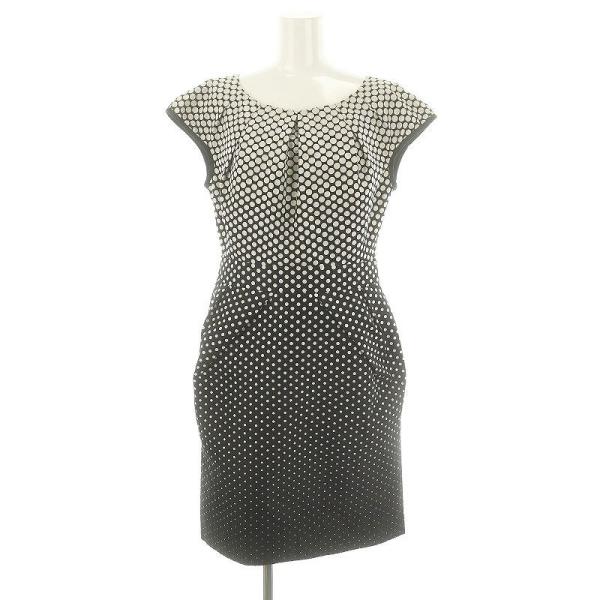 美品✨️ルネ ノースリーブワンピース ドット柄　フレアワンピース 白黒 Rene ルネ ドット柄ワンピース 膝丈 フレンチスリーブ 36 オフ