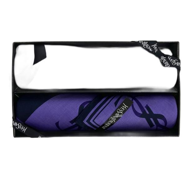 Yves Saint Laurent バラ 大ロゴ シルク 新品 白 スカーフ Yves Saint Laurent バラ 大ロゴ シルク 新品 白 スカーフ Yves