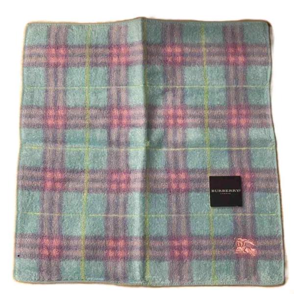 新品タグ付き　BURBERRY 人気ハンカチ 未使用品 バーバリー ロンドン BURBERRY LONDON タグ付き ハンカチ