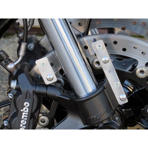 Vee Rubber フロントフェンダー1インチオフセット金具 KTM 1190 1050