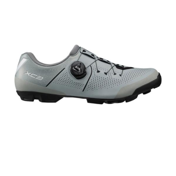 ■カラー：アイスグレー■サイズ：36.0〜48.0(※ハーフサイズなし)■クリートタイプ：SPD■ラストタイプ：シマノダイナラスト■最適なペダル：PD-M540, PD-M520■クロージャ―：BOA フィットシステムL6ダイヤル■アッパー...