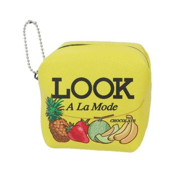 毎日使うものだからこそこだわりを 大人可愛い女性向け雑貨みんな大好きお菓子パッケージのかわいい雑貨シリーズこちらは使いやすい[ミニポーチ]小物をしっかり収納できますボールチェーン付きでかばんなどにも付けやすいほかにもいろんなグッズがあるので...
