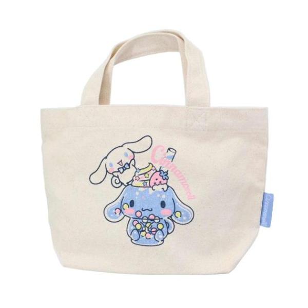 お弁当箱を持ち運ぶのに便利大人気サンリオキャラクターグッズにまたまた可愛いnewアイテム登場こちらは定番人気アイテム[ミニトートバッグ]お散歩などちょっとしたおでかけに便利なミニトートお弁当や水筒を入れて持ち歩けるランチバッグやサブバッグと...