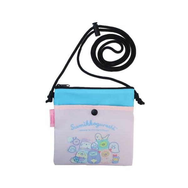 大人女子にぴったり お気に入りの鞄やお財布が充実大人気すみっコぐらしグッズにまたまた可愛いnewアイテム登場こちらは使いやすい[サコッシュ]ちょっとしたおでかけに便利紐の長さは調節できますほかにもいろんなグッズがあるのでお気に入りをみつけて...