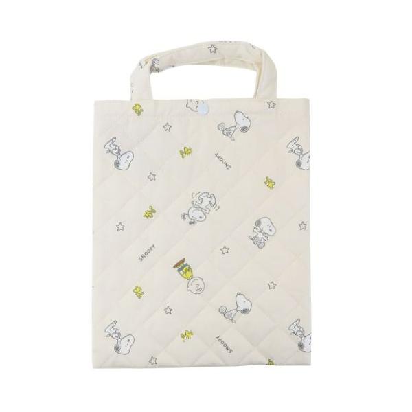 おしゃれでかわいいスマホケース＆iPhoneケース大人気[PEANUTS/SNOOPY]のキュートな学童雑貨シリーズこちらは便利な[キルトマルチケース]クッション性があるのでPCやタブレットも収納できますランドセルにちょうどいいサイズ便利な...