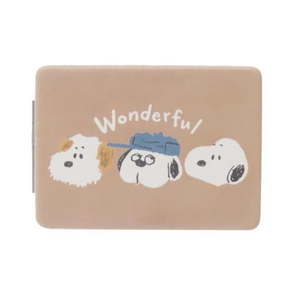 生活雑貨 おしゃれ 部屋 手鏡 お祝い ギフトに 日用雑貨大人気PEANUTS/SNOOPYグッズにまたまた可愛いnewアイテム登場こちらはとっても便利な[コンパクトミラー]等倍鏡と拡大鏡が両面についた便利な手鏡ポーチにもバッグにも入れやす...