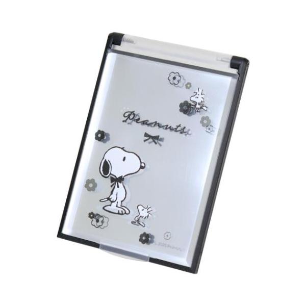 生活雑貨 おしゃれ 部屋 手鏡 お祝い ギフトに 日用雑貨大人気[PEANUTS/SNOOPY]グッズにまたまた可愛いnewアイテム登場こちらは身だしなみの必需品[ミニスタンドミラー]コンパクトサイズで持ち運びにGOOD開いてスタンドになる...