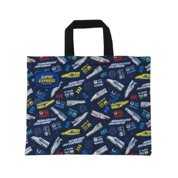 おけいこ男の子大好き[スーパーエクスプレス]のアイテム登場こちらは定番アイテム[キルトレッスンバッグ]お道具箱もすっきり収納できるサイズめくれるお名前ワッペン付きです学校でのサブバッグ、習い事や塾に行くときに使うバッグとしてぴったりのサイズ...