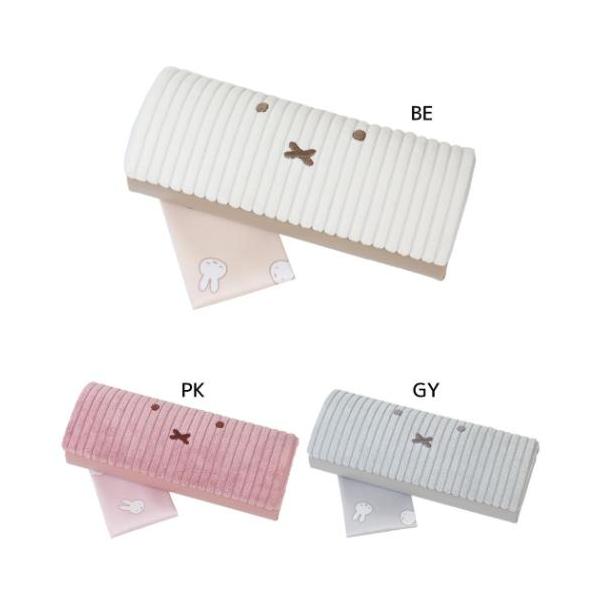 普段持ち歩く日用雑貨もお気に入りでそろえようディックブルーナの人気絵本[miffy/ミッフィーちゃん]グッズにまたまた可愛いnewアイテム登場こちらは人気アイテム[眼鏡ケース]ハードタイプのラウンド形状で眼鏡をしっかり守ってくれる。ケースと...