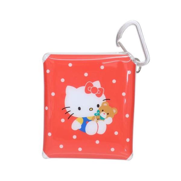 毎日使うものだからこそこだわりを 大人可愛い女性向け雑貨大人気サンリオキャラクターグッズからまたまた可愛いnewアイテム登場ハローキティ50周年を記念し、歴代人気デザインが勢ぞろいこちらはクリア素材がお洒落な[クリアマルチケースSS]裏面の...