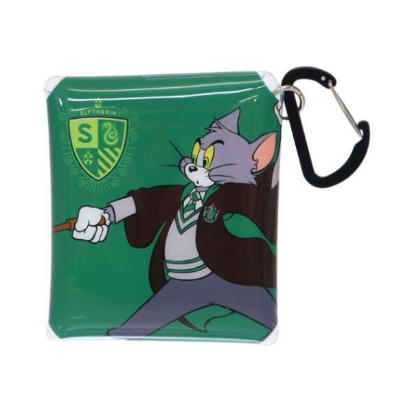 毎日使うものだからこそこだわりを 大人可愛い女性向け雑貨大人気トム＆ジェリーグッズにまたまた可愛いnewアイテム登場こちらは水濡れや汚れに強い人気の[クリアマルチケース]のSSサイズ裏面のボタンを外せば全面が開いて出し入れしやすいカラビナが...