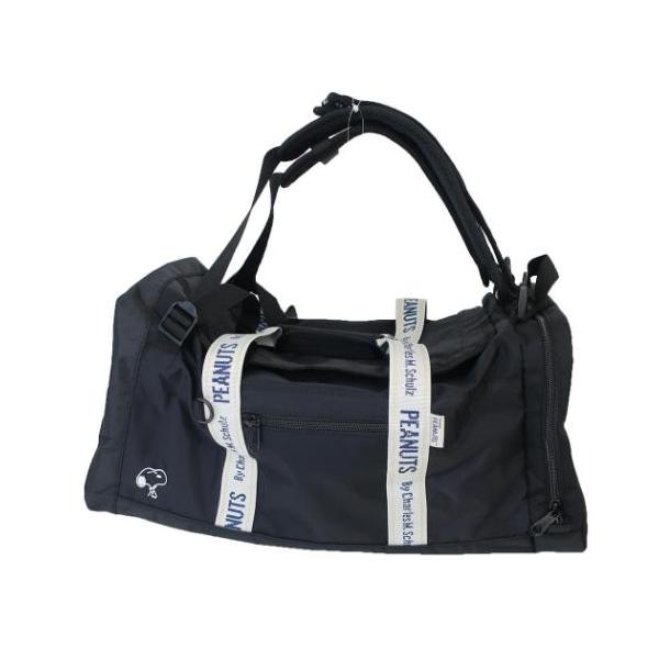 おしゃれでカワイイお気に入りの鞄やお財布で出かけよう大人気[PEANUTS/SNOOPY]グッズにまたまた可愛いnewアイテム登場こちらは旅行などにも大活躍な[スクエアボストンリュック]リュック、ショルダーバッグ、ボストンバッグの3wayア...